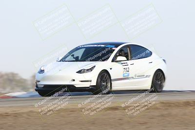 media/Oct-19-2025-Speed Ventures (Sun) [[a6e7fe67be]]/TC A/Session 1 (Grapevine)/